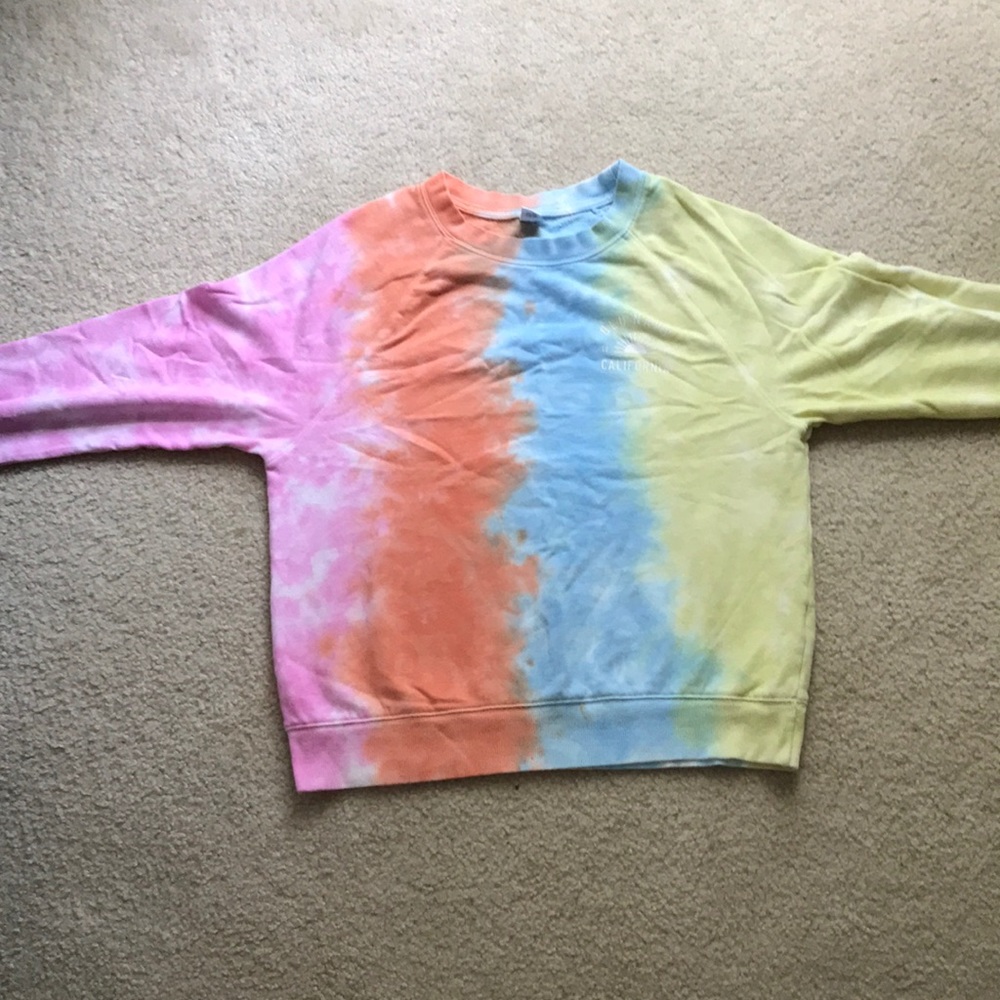Old navy tie-dye crewneck.